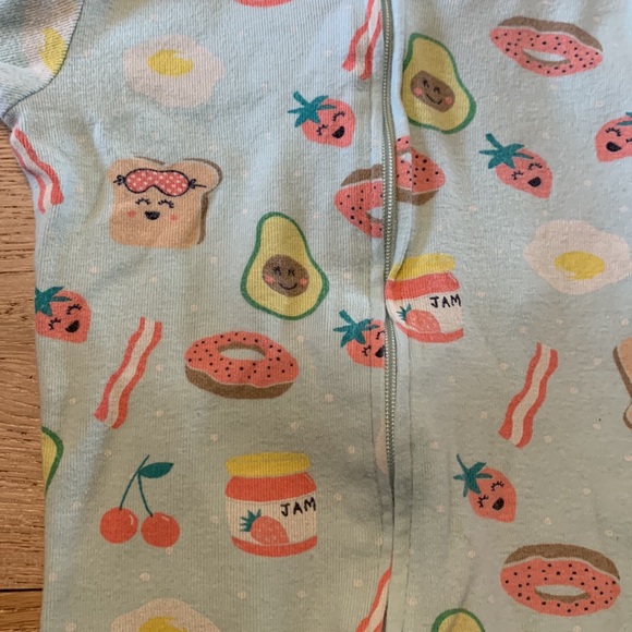 BabyGap breakfast theme, one-piece footed pjs - Picture 2 of 5
